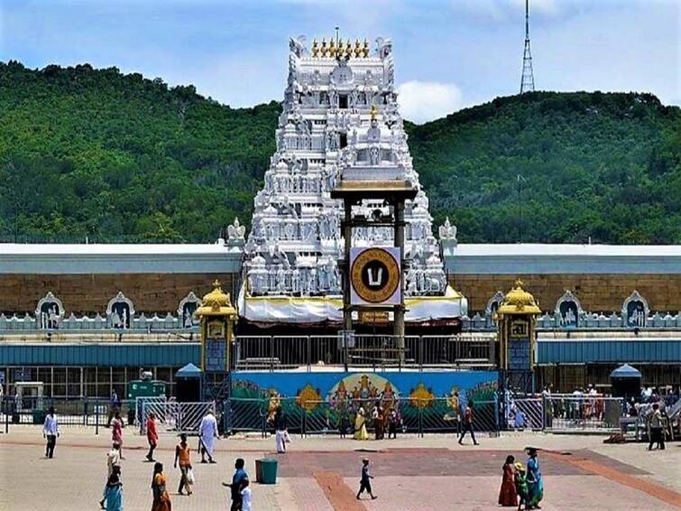 Tirumala Tirupati ttd offer tickets for newly married couple for kalayanotsavam Tirumala Tirupati: புதுமணத் தம்பதிகளுக்கு குட் நியூஸ்... ஏழுமலையான் கல்யாண உத்சவத்தை காண சிறப்பு டிக்கெட்.. எப்படி பெறுவது?