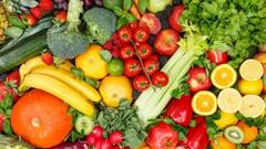 त्वचेवर नैसर्गिक ग्लो हवा असेल तर 'या' पदार्थांचा आहारात समावेश करा; हेल्दी त्वचेसाठी रामबाण उपाय