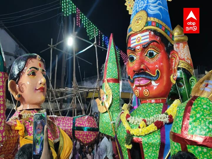 Kanda Sashti festival was celebrated at Tiruppurur Kandaswamy temple. Lord Muruga got up on a silver peacock along with Valli Deivanai அரோகரா அரோகரா கோஷம்.. திருப்போரூர்  கந்தசுவாமி  திருக்கோவிலில் கந்த சஷ்டி திருவிழா..