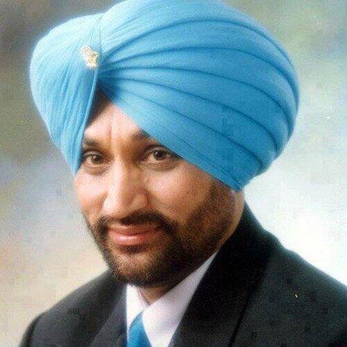 ਵਰਕਫਰੰਟ ਦੀ ਗੱਲ ਕਰਿਏ ਤਾਂ ਗੀਤਾਜ਼ ਫਿਲਮ ਗੋਡੇ ਗੋਡੇ ਚਾਅ ਵਿੱਚ ਨਜ਼ਰ ਆਏ ਸੀ। ਇਸ ਫਿਲਮ ਵਿੱਚ ਸੋਨਮ ਬਾਜਵਾ ਅਤੇ ਤਾਨੀਆਂ ਅਹਿਮ ਭੂਮਿਕਾ ਵਿੱਚ ਦਿਖਾਈ ਦਿੱਤੀਆਂ ਸੀ। ਇਸ ਫਿਲਮ ਨੂੰ ਪ੍ਰਸ਼ੰਸਕਾਂ ਵੱਲੋਂ ਖੂਬ ਪਸੰਦ ਕੀਤਾ ਗਿਆ।