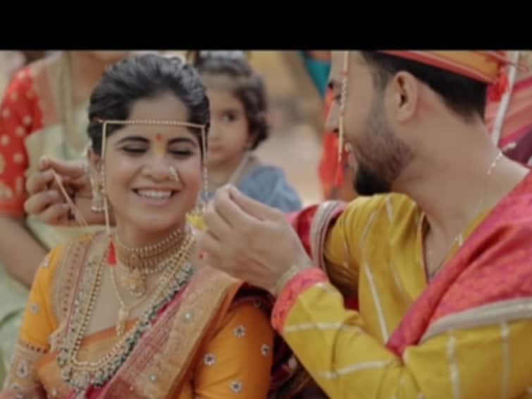 Amruta Deshmukh Prasad Jawade tie the knot see wedding video VIDEO : शुभमंगल सावधान! अमृता आणि प्रसाद अडकले विवाहबंधनात, पाहा लग्नसोहळ्याचा खास व्हिडीओ