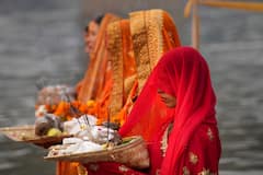 Chhath Puja 2023: છઠ પૂજા પર સૂર્યને આ મંત્રોથી કરો મજબૂત, સૂર્યના આ ઉપાય અપાવશે સફળતા અને લોકપ્રિયતા