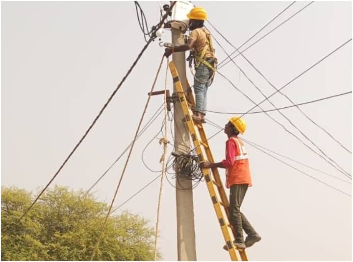 UP Power Corporation Employees and Pensioners Order For Increase in DA UP News: बिजली कर्मचारियों और पेंशनरों को बड़ी सौगात, महंगाई भत्ते में 4 फीसदी की बढ़ोत्तरी