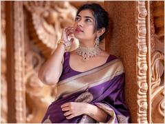 Rithu Chowdary Photos : శారీలో రీతూ చౌదరి సూపర్బ్ ఫోటోలు