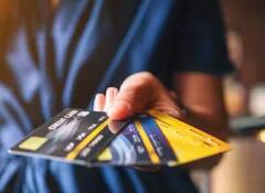 Credit Card: ਅਕਸਰ ਕਰਦੇ ਹੋ ਹਵਾਈ ਯਾਤਰਾ ਤਾਂ Best ਰਹਿਣਗੇ ਇਹ 5 ਕ੍ਰੈਡਿਟ ਕਾਰਡ, ਮੁਫਤ ਵਿੱਚ ਮਿਲੇਗੀ ਏਅਰਪੋਰਟ ਲਾਉਂਜ 'ਚ ਐਂਟਰੀ!