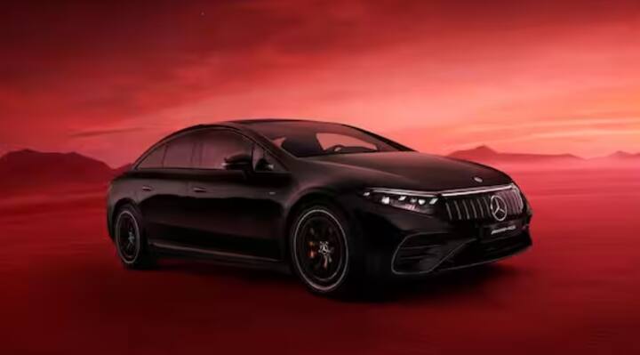 ਦੂਜੀ ਇਲੈਕਟ੍ਰਿਕ ਕਾਰ ਹੈ Mercedes-Benz AMG EQS 53 4Matic+ ਹੈ ਜਿਸ ਦੀ WLTP ਡਰਾਈਵਿੰਗ ਰੇਂਜ 586 ਕਿਲੋਮੀਟਰ ਤੱਕ ਹੈ। ਇਸ ਦੀ ਕੀਮਤ 2.45 ਕਰੋੜ ਰੁਪਏ ਹੈ।