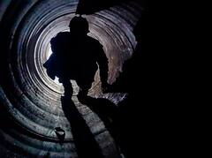 सुरंग में फंसे रिश्तेदार से हुई बात तो आई सांस में सांस, कहा- हमें पहले चिल्लाना पड़ता था...