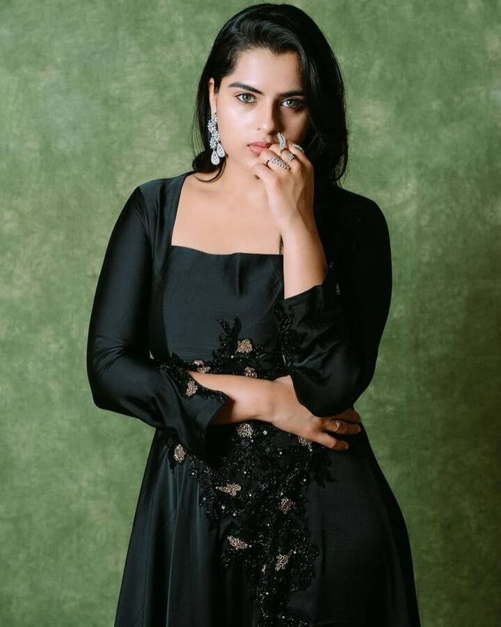 కావ్యా కళ్యాణ్ రామ్ కొత్త ఫోటోలు (Image Courtesy : kavya_kalyanram / instagram)
