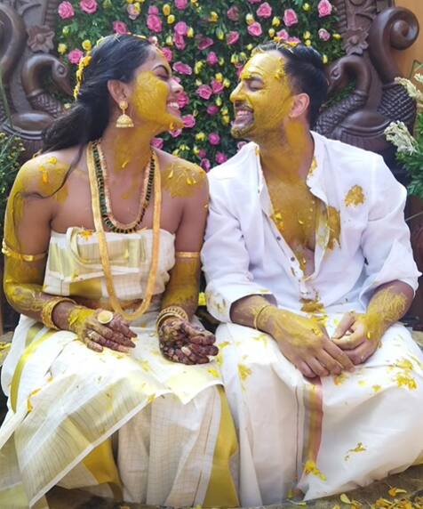 இவரும் ரோஹித் மேனன் என்பவரும் காதலித்து வந்ததாக கூறப்படுகிறது.