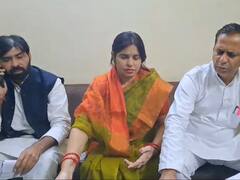 सपा विधायक अतुल प्रधान के खिलाफ इस मामले में चार्जशीट, पत्नी सीमा ने सीएम योगी से पूछा ये सवाल