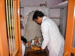 Rajasthan Election: मंदिर में शीश झुकाते हैं, तेजाजी का जयकारा लगाते हैं यूनुस खान, डीडवाना में BJP के लिए बने चुनौती