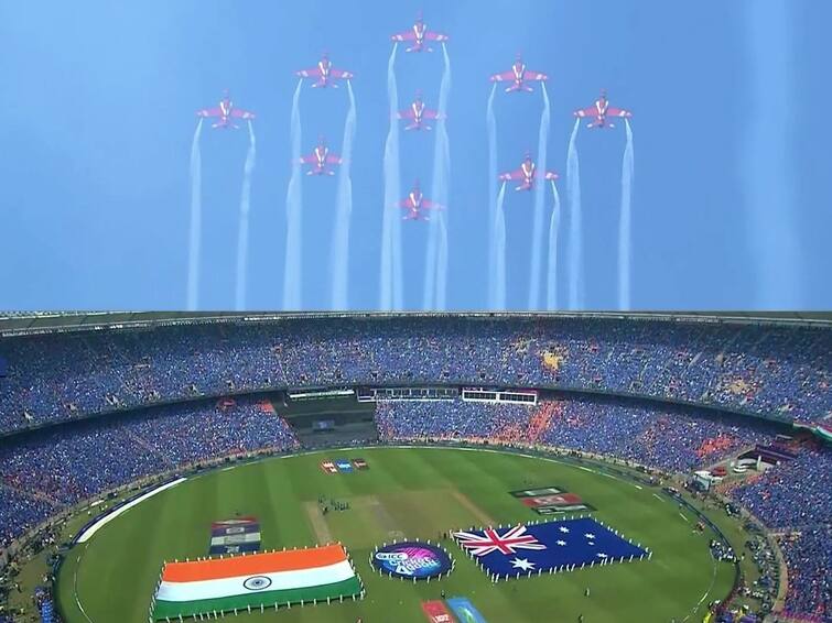 Air Show at Narendra Modi Stadium India vs Australia World Cup Final 2023- Watch Video Watch Video: காதை கிழிக்கும் சத்தம்...!  வானத்தில் விமான சாகசம்...! உற்சாகத்தில் உலகக்கோப்பை கிரவுண்ட் 