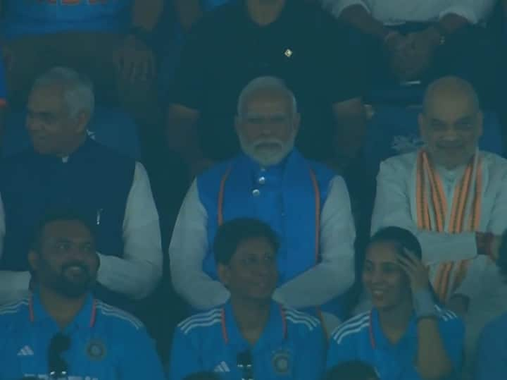 PM Narendra Modi reach Narendra Modi Stadium to watch IND vs AUS Cricket World Cup 2023 Final see picture IND vs AUS Final: भारत-ऑस्ट्रेलिया का फाइनल मुकाबला देखने पहुंचे पीएम नरेंद्र मोदी, सामने आई पहली तस्वीर