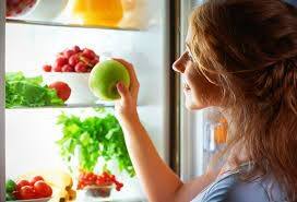 do not keep these five fruits in fridge its harmful to your health Health Tips : આ 5 ફળો ફ્રિજમાં રાખવાની ભૂલ કરશો તો સ્વાસ્થ્યને થશે આ નુકસાન