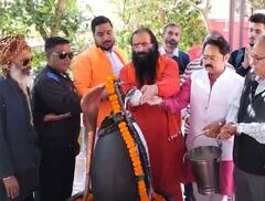 हरिद्वार में भारत की जीत के लिए शिव का जलाभिषेक, साधु संतों ने किया विशेष अनुष्ठान