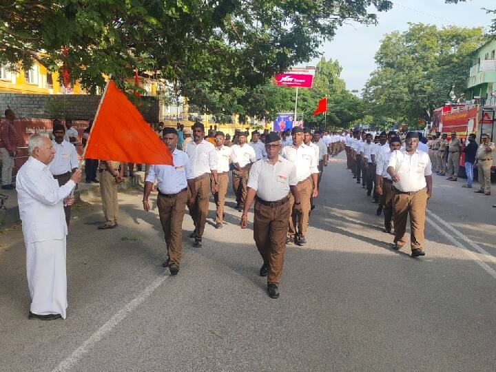 RSS uniform parade rally was held in Salem TNN RSS Rally: சேலத்தில் ஆர்எஸ்எஸ் சீருடை அணிவகுப்பு பேரணி