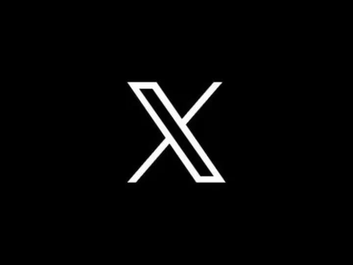 Elon Musk: આજકાલ એક્સની ખુબ જ ચર્ચા છે, એલન મસ્કે જ્યારથી ટ્વીટરને ખરીદ્યુ છે ત્યારથી ટ્વીટરની ચર્ચા ખુબ જ વધી ગઇ છે, મસ્કે ટ્વીટરનું નામ પણ બદલીને એક્સ કરી દીધુ છે. અમે તમને ટ્વીટરના ટોપ-5 સૌથી વધુ ફૉલો કરવામાં આવતા એકાઉન્ટ્સ વિશે જણાવવા જઈ રહ્યા છીએ. મસ્કે તેને ખરીદ્યા પછી કંપનીને સંપૂર્ણપણે બદલી નાખી છે.