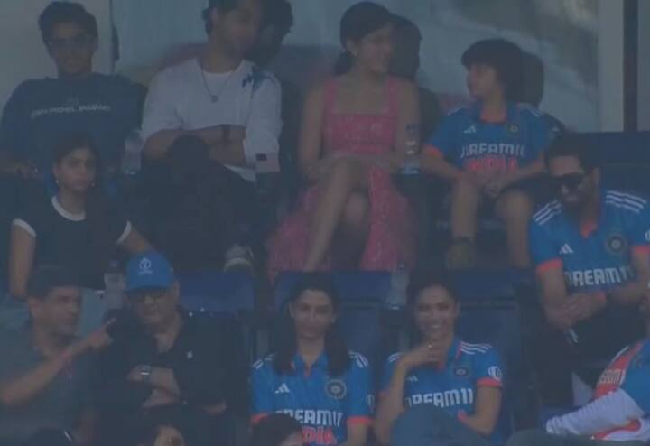 Shanaya Kapoor, Suhana Khan, Agastya Nanda were also seen in attendance