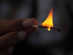 पराली में प्रेमी संग पत्नी को आपत्तिजनक हालत में देखा, आग-बबूला हुए पति ने जिंदा जलाया