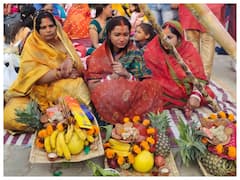 Chhath Puja 2023: गुरुग्राम के शीतला माता मंदिर में छठ पूजा का आयोजन, हजारों की संख्या में पहुंचे श्रद्धालु