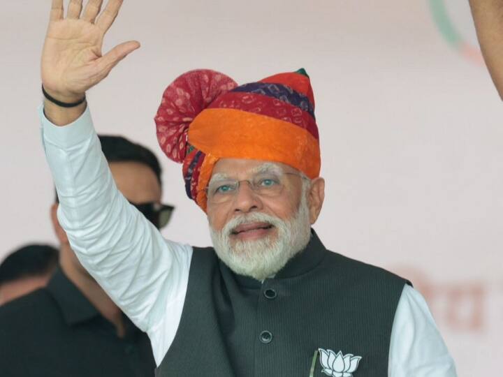 Rajasthan Elections 2023: पीएम मोदी का वादा, कहा- 'राजस्थान में भी वो दिन दूर नहीं, जब गरीबों को लूटने वाले...' Rajasthan Assembly Elections 2023 PM Modi election rally in Hanumangarh Rajasthan said - those who loot the poor will be in jail Rajasthan Elections 2023: पीएम मोदी का वादा, कहा- 'राजस्थान में भी वो दिन दूर नहीं, जब गरीबों को लूटने वाले...'