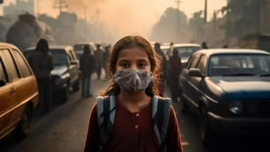 Air Pollution protect your kids from air pollution with these simple precautions marathi news Air Pollution : वाढत्या प्रदूषणाचा मुलांच्या वाढीवर धोका; लहान मुलांना 'अशा' प्रकारे दूर ठेवा