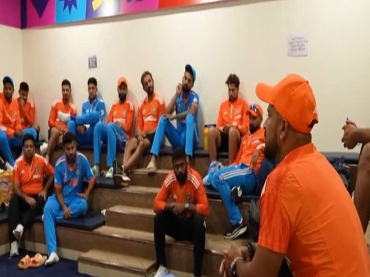 Team India Best Fielder Medal Ceremony ODI World Cup 2023 IND vs AUS Final Ahmedabad Team India Continues 'Best Fielder' Medal Ceremony After ODI World Cup Final Despite Heart-Wrenching Defeat