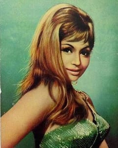 Helen Birthday: बर्मा से पैदल भारत आई लड़की यूं बनी थीं सलमान खान की सौतेली मां...हेलन के बर्थडे पर जानिए उनकी जिंदगी के कुछ अनसुने पहलू