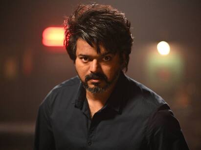 Thalapathy vijays Leo Movie ott release date official announced Leo OTT Release: “அண்ணன் வர்றார் வழிய விடு” .. ஓடிடிக்கு வரும் லியோ படம்.. அதிகாரப்பூர்வ தேதி அறிவிப்பு..!
