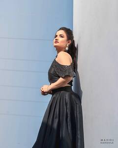 Siri Hanumanth Photos :  'బీ యూవర్ ఓన్ బ్యూటీ' అంటున్న బిగ్​ బాస్​ సిరి