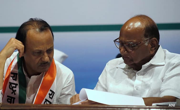 NCP MLA Disqualification case Ajit Pawar Sharad Pawar Assembly speaker Rahul Narvekar will start hearing from this week on disqualification Maharashtra politics detail marathi news NCP MLA Disqualification Case :  राष्ट्रवादीच्या निर्णयाची घडी! विधानसभा अध्यक्षांकडे अपात्रतेसंदर्भात या आठवड्यापासून सुनावणी होणार : सूत्रांची माहिती