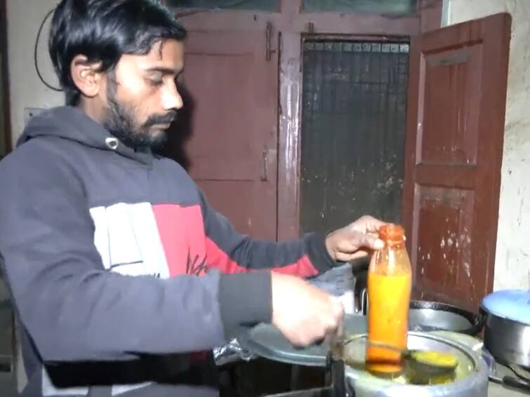 Uttarkashi Tunnel Rescue Day 9 6-Inch Pipe Installed Hot Food WIFI Trapped 41 Workers Pushkar Dhami Uttarakhand Khichdi In Plastic Bottles: 41 Workers Stuck In Uttarkashi Tunnel Receive Their First Hot Meal In 9 Days