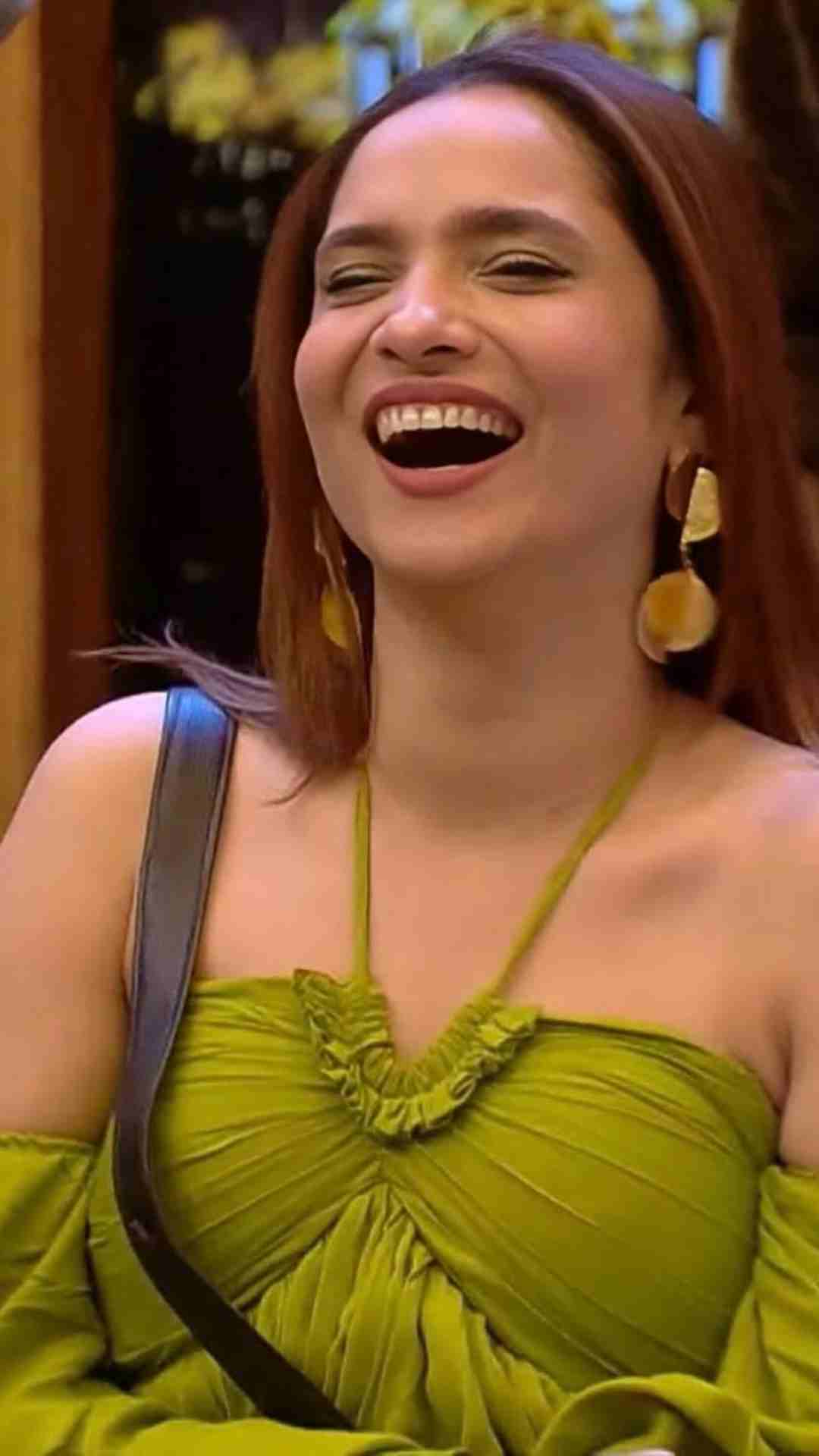 ankita lokhande green dress ANKITA LOKHANDE main image 0