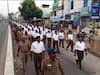 கரூரில் முக்கிய வீதிகள் வழியாக வந்த ஆர்எஸ்எஸ் பேரணியில் 200 பேர் பங்கேற்பு