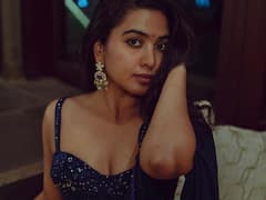 Shivathmika Photos : మెరిసే డ్రెస్​లో శివాత్మిక.. చూస్తుంటే మతిపోతుందిగా