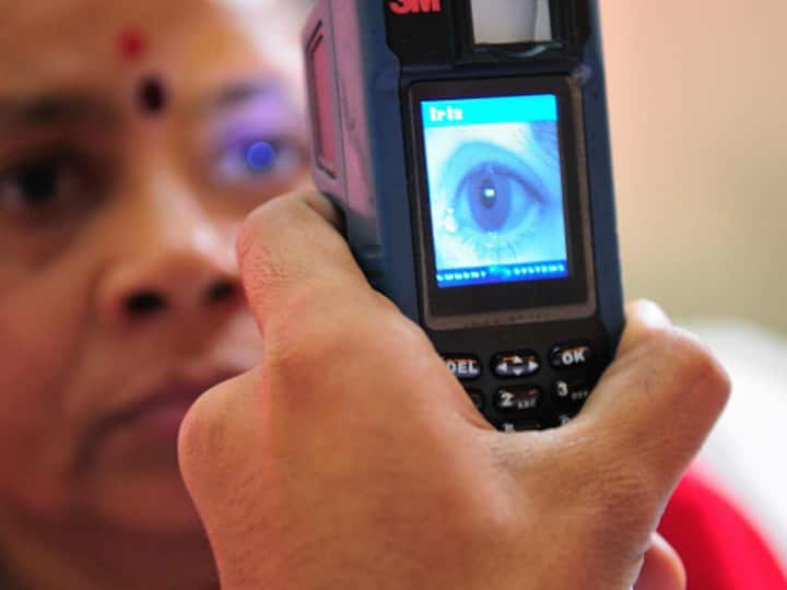 The applicant will now need to submit his/her biometric data, fingerprints, iris scan, and get a photograph clicked. Getty