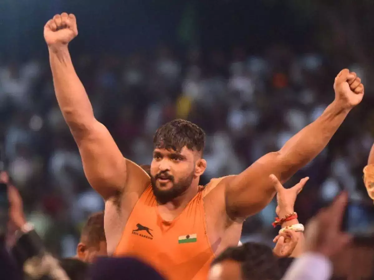 Maharashtra Kesari : नांदेडचा शिवराज राक्षे महाराष्ट्र केसरी, नाशिकच्या हर्षवर्धन सदगीरला आस्मान दाखवत सलग दुसऱ्यांदा पटकावली गदा