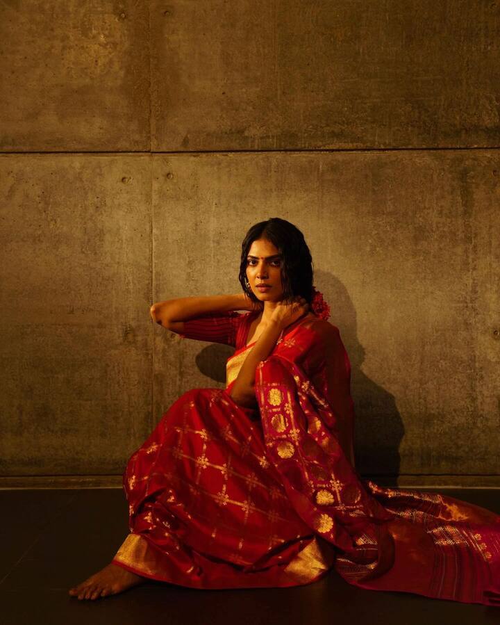 நடிகை மாளவிகா மோகனனின் வெளியிட்டுள்ள புகைப்படம் ஒன்று சமூகவலைதளங்களில் வைரலாகி வருகிறது.