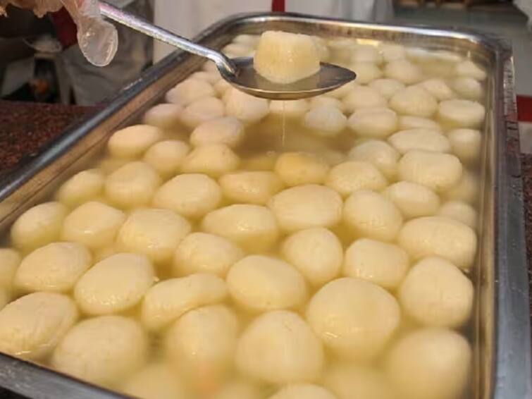 Fight Over Shortage Of Rasgullas Injures 6 At Agra Wedding Function ரசகுல்லாவால் நேர்ந்த விபரீதம்... கல்யாண வீட்டில் கலாட்டா...6 பேர் மருத்துவமனையில் அனுமதி...