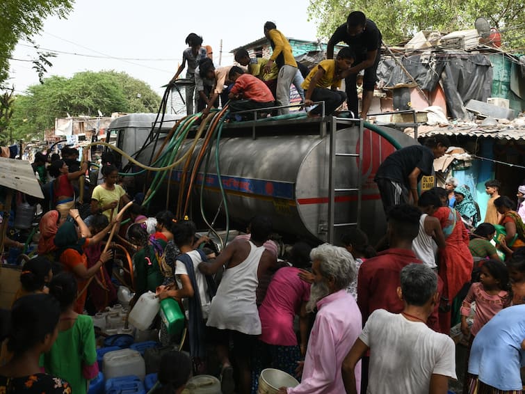 Delhi Minister Warns Of Severe Water Shortage, Blames Finance Secy For Not Releasing Funds