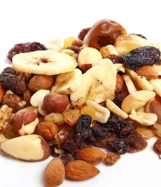 Nuts Side Effects: Eating too many dry fruits can make you sick, let's know... Nuts Side Effects: Eating too many dry fruits can make you sick, let's know...