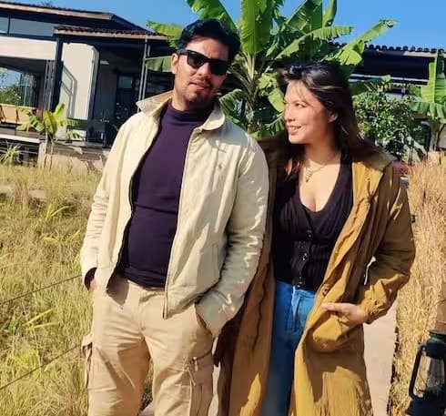 Randip Hudda वेडिंग: शादी के बंधन में बंधने जा रहे हैं रणदीप हुडा, देखें कपल की रोमांटिक तस्वीरें Randip Hudda वेडिंग: शादी के बंधन में बंधने जा रहे हैं रणदीप हुडा, देखें कपल की रोमांटिक तस्वीरें