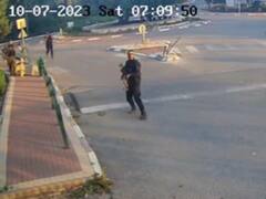 हमास ने इजरायली महिला के सिर पर मारी गोली, इजरायल ने किया वीडियो शेयर, बोला- ये अच्छाई और बुराई के बीच की जंग