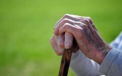 SCSS: વરિષ્ઠ નાગરિકો ધ્યાન આપે! બદલાઈ ગયા સીનિયર સિટીઝન સેવિંગ સ્કીમના નિયમ, જાણો કામની વાત