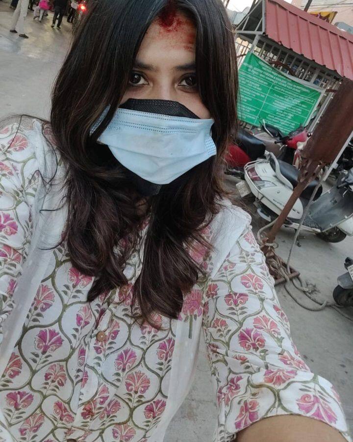 एकटा सर्वात कार्यक्षम निर्मात्यांपैकी एक आहे, अनेक दशकांपासून ती  मनोरंजन सृष्टीवर राज्य करत आहे.