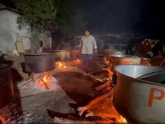 1800 किलो तांदूळ अन् 2200 किलोंचं इतर साहित्य; असा तयार झाला प्रसिद्ध शेफ विष्णू मनोहर यांचा दहा हजार किलोंचा मसाले भात!