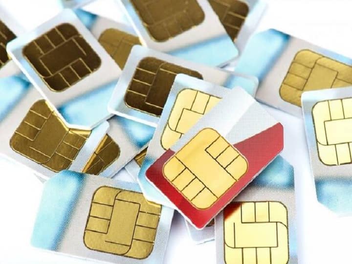 SIM Card purchasing Rule changes from December 1 know about them SIM Card Rule Change: सिम कार्ड खरीदने-बेचने के नियमों में 1 दिसंबर से होंगे ये बदलाव, फर्जी कॉल्‍स रोकने का है प्‍लान