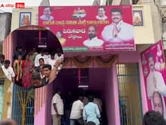 కొండా సురేఖ ర్యాగింగ్ నెక్ట్స్ లెవెల్! బీఆర్ఎస్ ఆఫీసులో ఓట్లు అడిగి నవ్వుతూ బయటకు