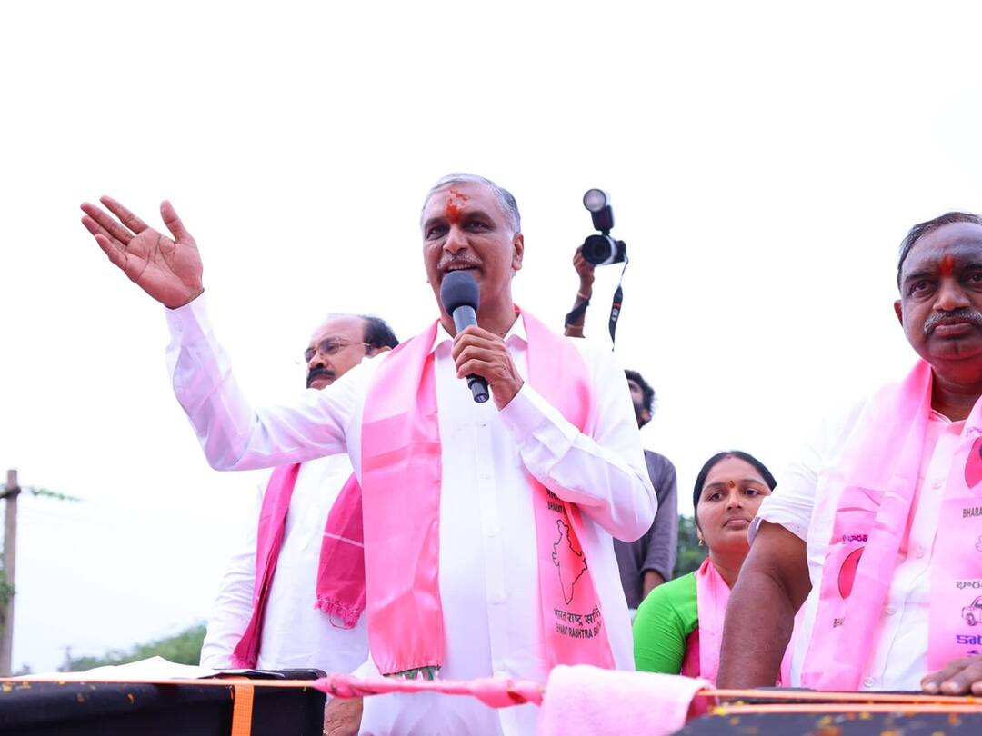 Minister Harish rao counters to Nirmala Sitharaman comments in Hyderabad Telangana elections 2023 Harish Rao: కేసీఆర్ గొంతులో పానం ఉన్నంత కాలం మీటర్ పెట్టడు, నిర్మల వ్యాఖ్యలకు మంత్రి కౌంటర్
