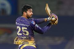 PHOTOS: कौन हैं वेंकटेश अय्यर की फ्यूचर वाइफ श्रुति रागुनाथन, KKR स्टार ने की सगाई